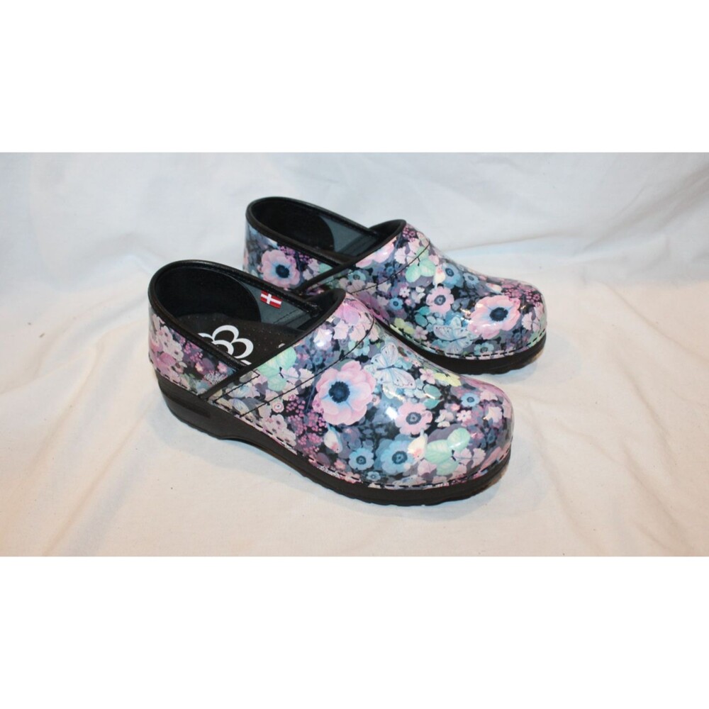 SANITA PATENT LEATHER SLIP ON FLORAL CLOGS PINK BLUE PURPLE BLACK SZ EU 38